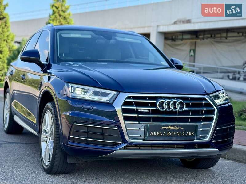 Внедорожник / Кроссовер Audi Q5 2019 в Киеве