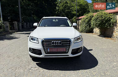 Внедорожник / Кроссовер Audi Q5 2015 в 