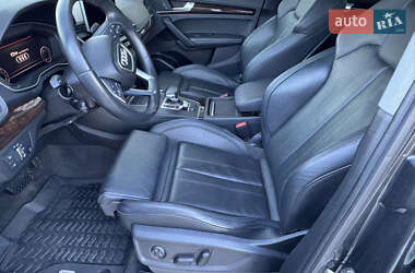 Внедорожник / Кроссовер Audi Q5 2019 в 