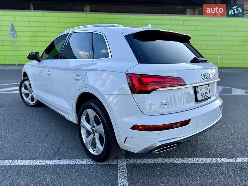 Внедорожник / Кроссовер Audi Q5 2023 в Киеве