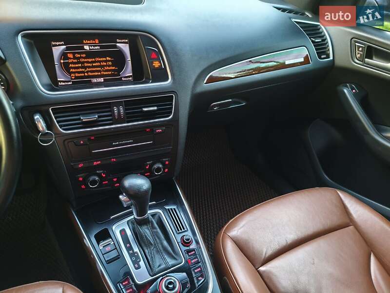 Внедорожник / Кроссовер Audi Q5 2012 в Виннице