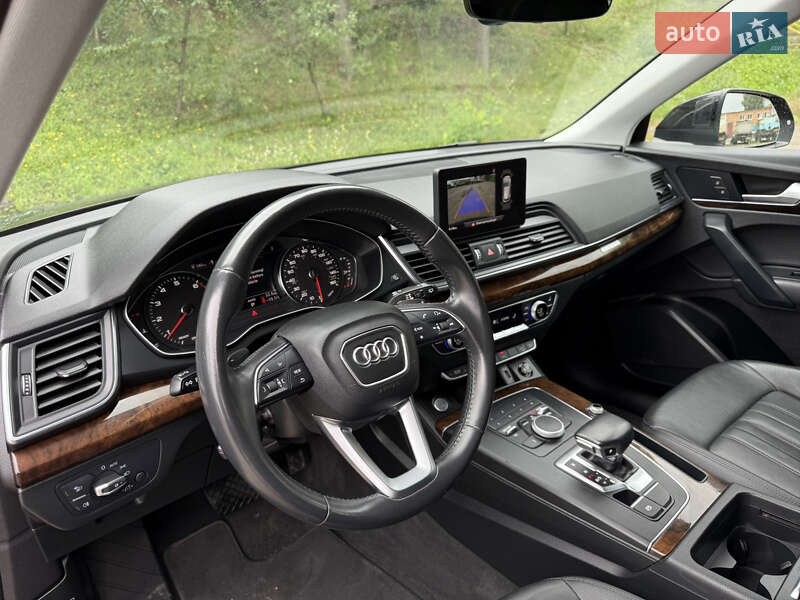 Внедорожник / Кроссовер Audi Q5 2019 в Виннице