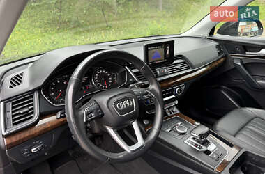 Внедорожник / Кроссовер Audi Q5 2019 в 
