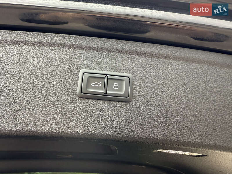 Внедорожник / Кроссовер Audi Q5 2019 в Виннице