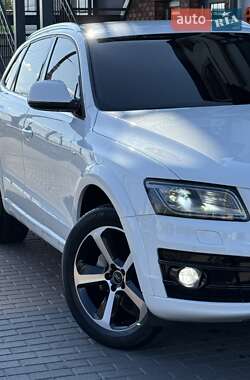 Внедорожник / Кроссовер Audi Q5 2016 в 