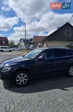 Внедорожник / Кроссовер Audi Q5 2010 в 