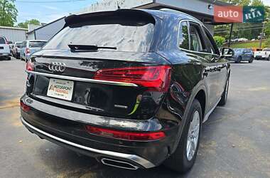 Внедорожник / Кроссовер Audi Q5 2022 в 