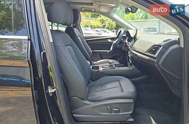 Внедорожник / Кроссовер Audi Q5 2022 в 