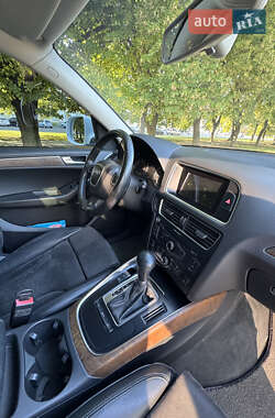 Внедорожник / Кроссовер Audi Q5 2012 в 