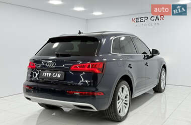 Внедорожник / Кроссовер Audi Q5 2019 в 
