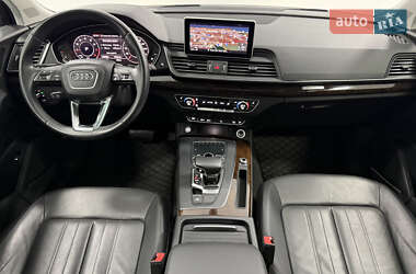 Внедорожник / Кроссовер Audi Q5 2019 в 