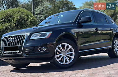 Внедорожник / Кроссовер Audi Q5 2015 в 