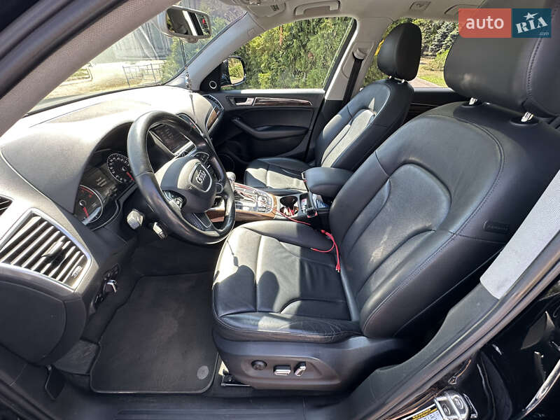 Внедорожник / Кроссовер Audi Q5 2015 в Днепре
