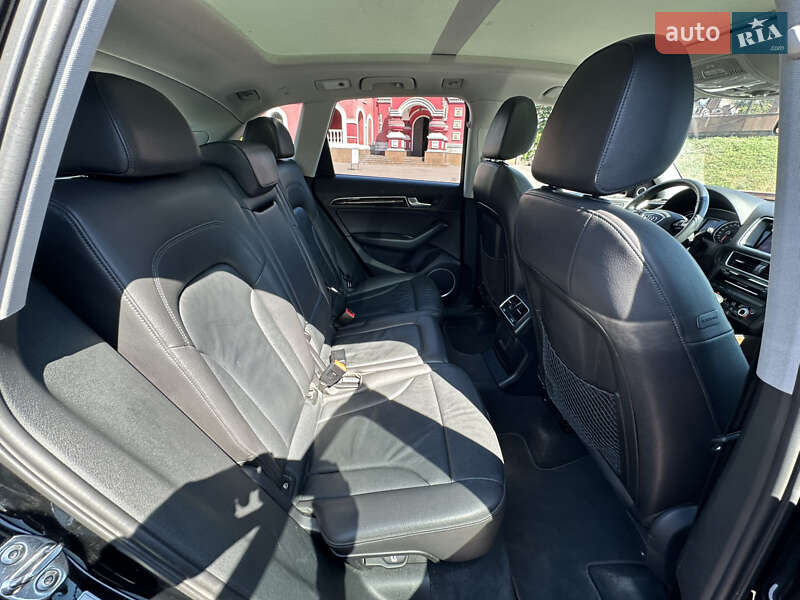 Внедорожник / Кроссовер Audi Q5 2015 в Днепре