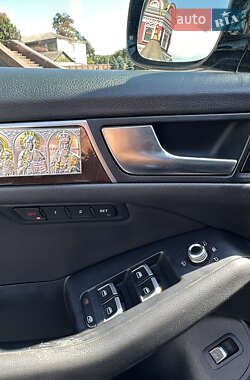 Внедорожник / Кроссовер Audi Q5 2015 в 