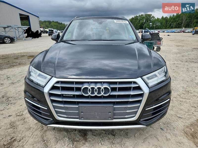 Внедорожник / Кроссовер Audi Q5 2018 в Сумах