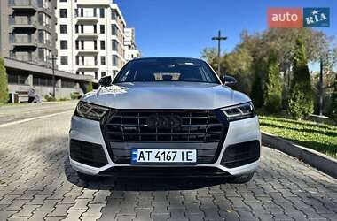 Внедорожник / Кроссовер Audi Q5 2019 в 