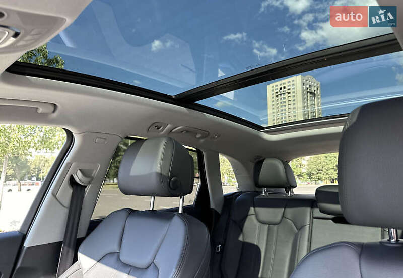 Внедорожник / Кроссовер Audi Q5 2018 в Ивано-Франковске