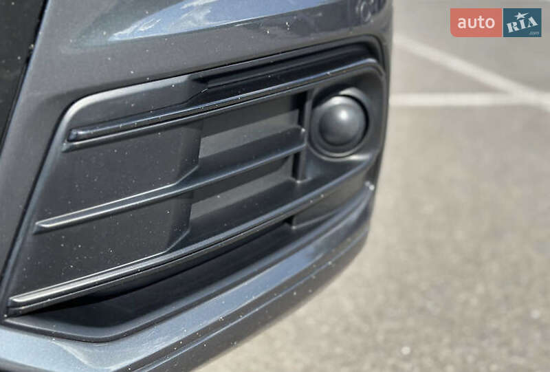 Внедорожник / Кроссовер Audi Q5 2018 в Ивано-Франковске