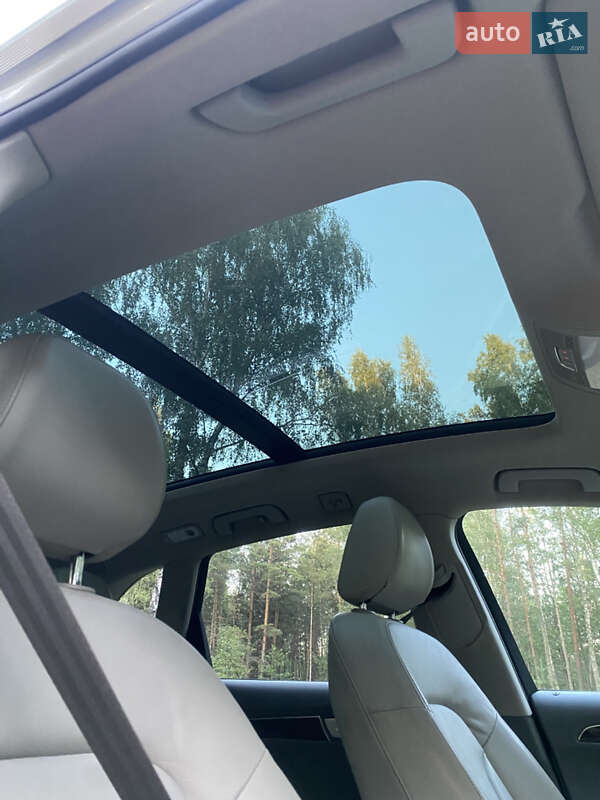 Внедорожник / Кроссовер Audi Q5 2011 в Ровно