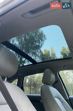Внедорожник / Кроссовер Audi Q5 2011 в 