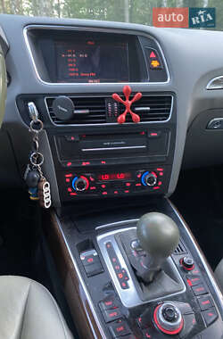 Внедорожник / Кроссовер Audi Q5 2011 в 
