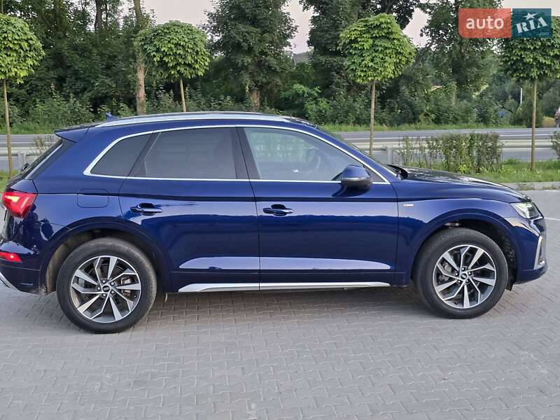 Внедорожник / Кроссовер Audi Q5 2022 в Львове