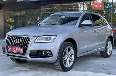 Внедорожник / Кроссовер Audi Q5 2015 в 