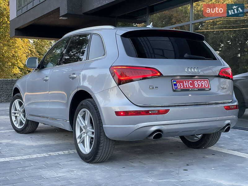 Внедорожник / Кроссовер Audi Q5 2015 в Стрые