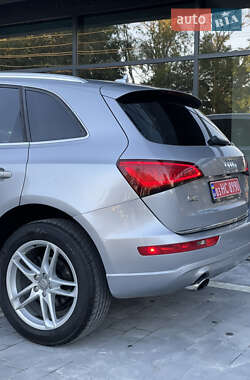 Внедорожник / Кроссовер Audi Q5 2015 в 