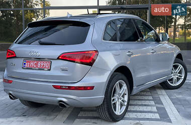Внедорожник / Кроссовер Audi Q5 2015 в 