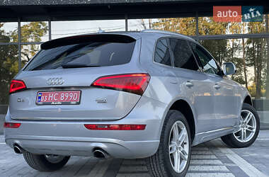 Внедорожник / Кроссовер Audi Q5 2015 в 