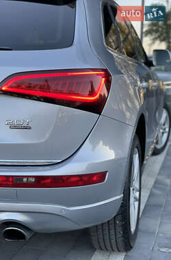 Внедорожник / Кроссовер Audi Q5 2015 в 