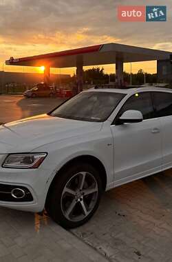 Позашляховик / Кросовер Audi Q5 2016 в Ірпені