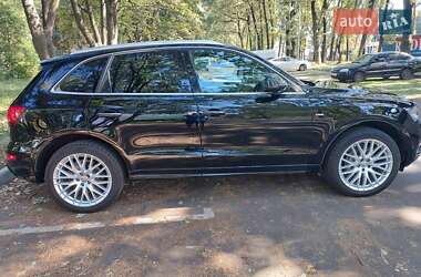 Внедорожник / Кроссовер Audi Q5 2016 в 