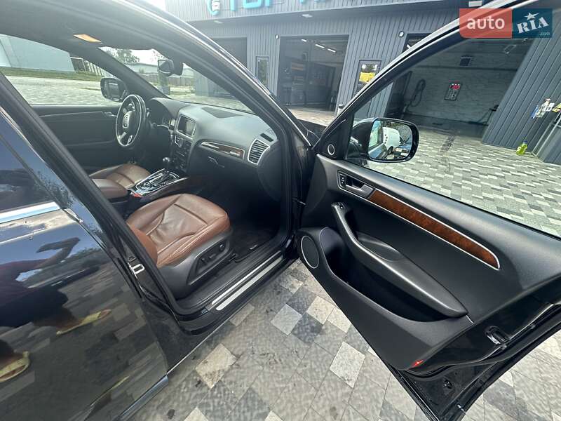 Внедорожник / Кроссовер Audi Q5 2011 в Харькове