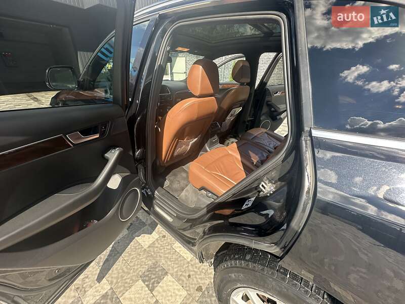Внедорожник / Кроссовер Audi Q5 2011 в Харькове