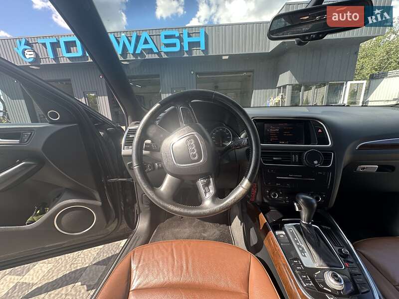 Внедорожник / Кроссовер Audi Q5 2011 в Харькове