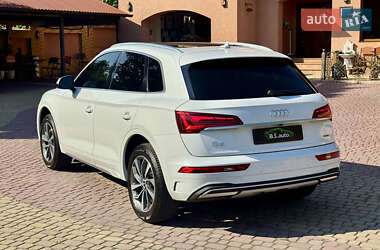 Внедорожник / Кроссовер Audi Q5 2020 в 