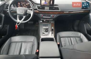 Внедорожник / Кроссовер Audi Q5 2019 в 