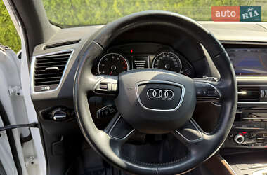 Внедорожник / Кроссовер Audi Q5 2016 в 