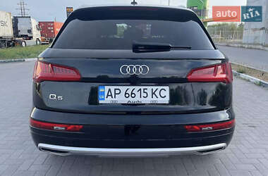 Внедорожник / Кроссовер Audi Q5 2019 в 