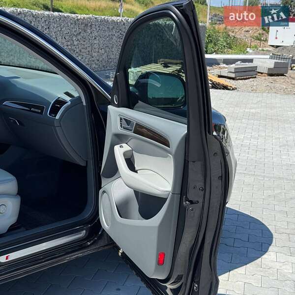 Внедорожник / Кроссовер Audi Q5 2013 в Киеве