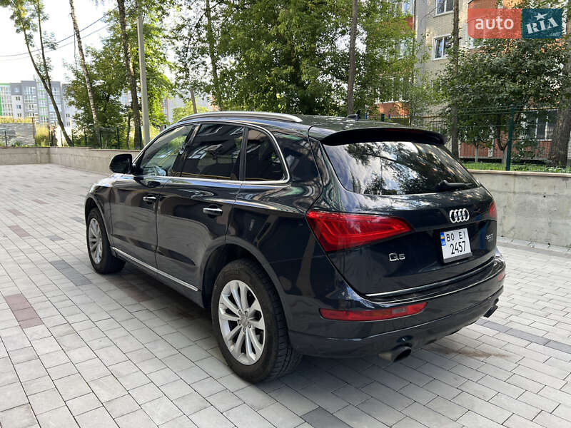 Позашляховик / Кросовер Audi Q5 2015 в Тернополі