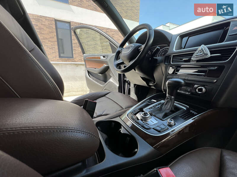Позашляховик / Кросовер Audi Q5 2015 в Тернополі