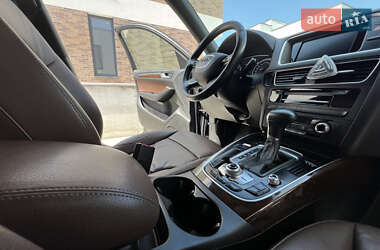 Внедорожник / Кроссовер Audi Q5 2015 в 
