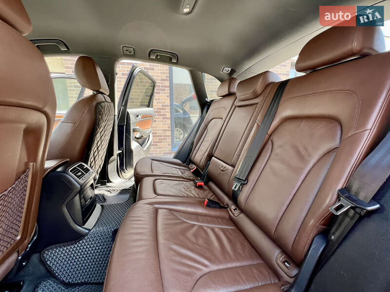 Позашляховик / Кросовер Audi Q5 2015 в Тернополі