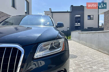 Внедорожник / Кроссовер Audi Q5 2015 в 