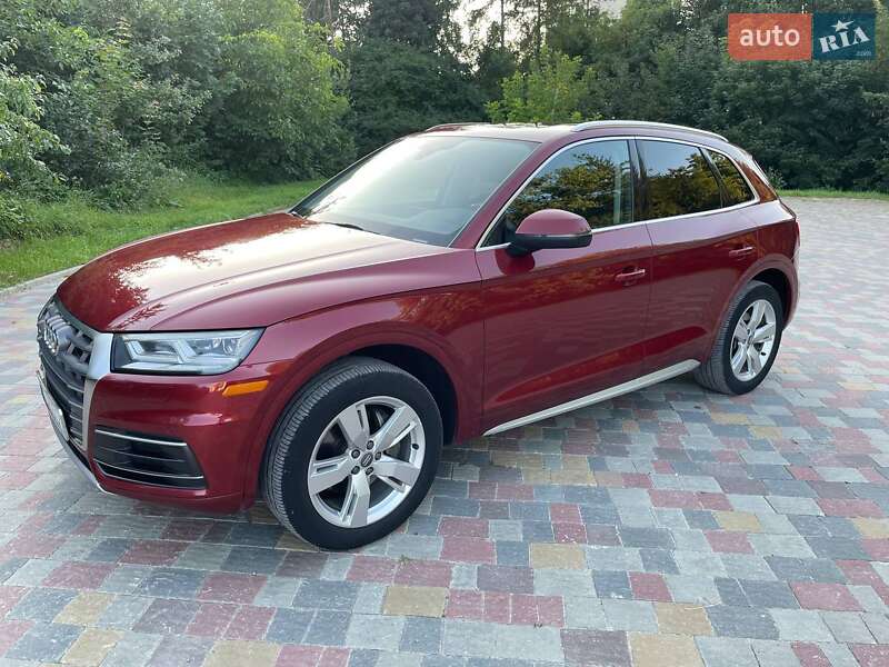 Позашляховик / Кросовер Audi Q5 2017 в Тернополі