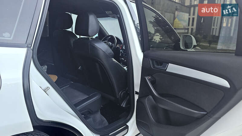 Внедорожник / Кроссовер Audi Q5 2016 в Каменец-Подольском